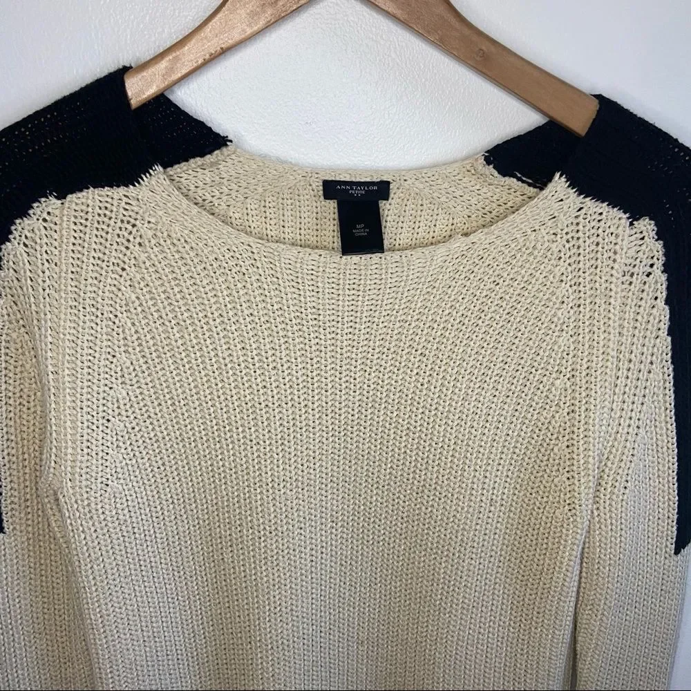 Ann Taylor color blocked sweater top - Picture 3 of 12